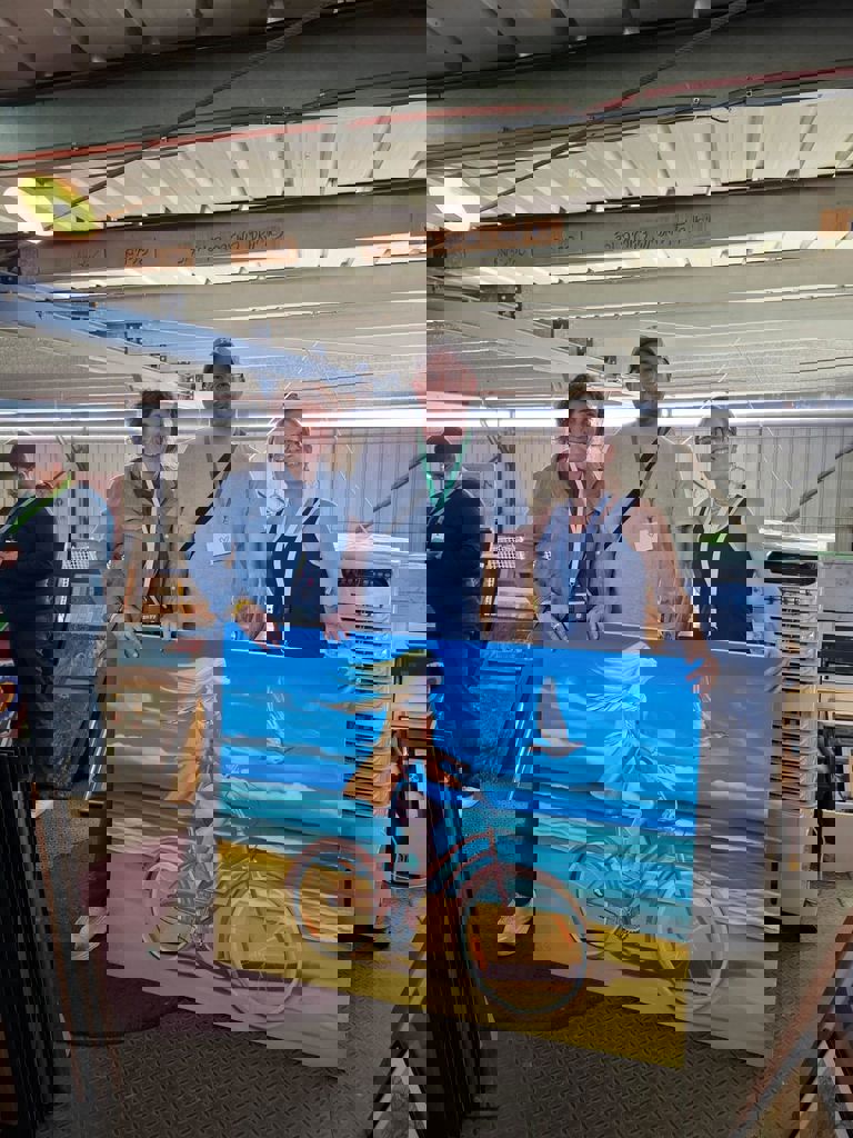 המשפחות של חזית הבית 12